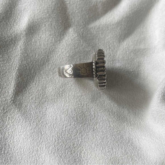 Sterling silver ring - Picture 5 of 5